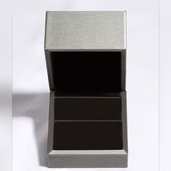 925 Sterling Silver 6-Prong 2 Carat Moissanite Stud Earrings - Picture 6 of 7